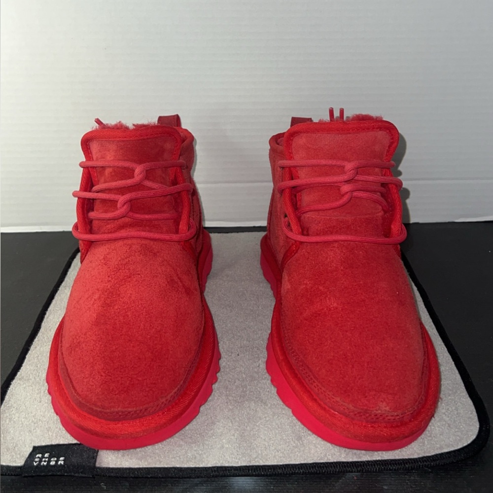 UGG Numel Boot Samba Red